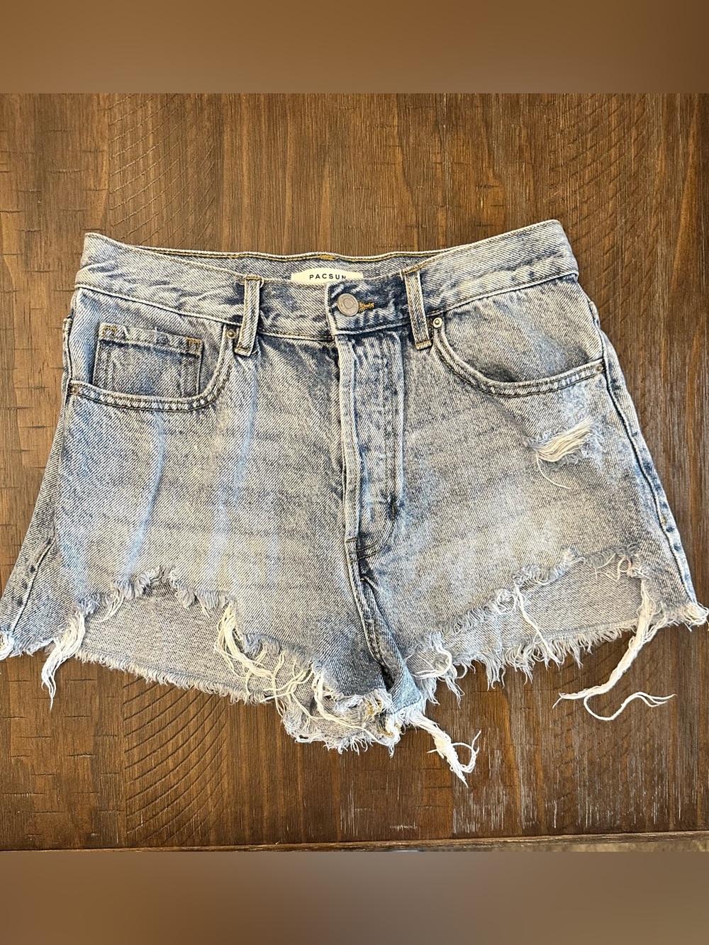 PacSun Light Wash Distressed Denim Women's Shorts size 29
